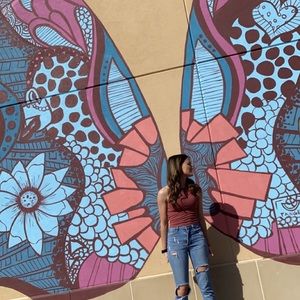 Meet your Posher, Andrea